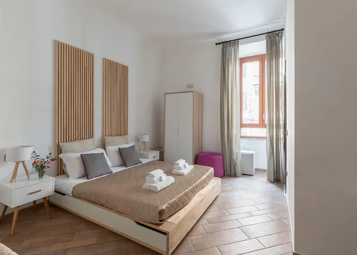 Flaminiarooms Vendégház 4*