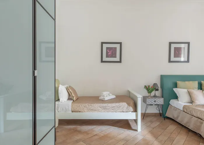 Vendégház Flaminiarooms 4*