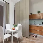 Flaminiarooms Pensionat 4*