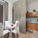 Flaminiarooms 4*
