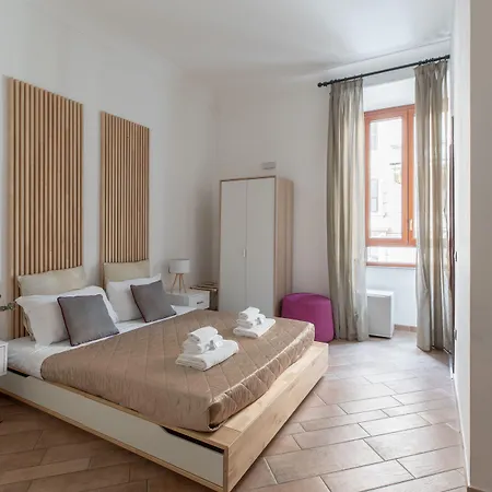 Flaminiarooms Casa de hóspedes 4*