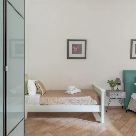 招待所 Flaminiarooms 4*